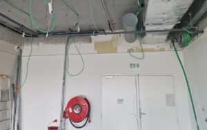 Emplacement de la future armoire électrique pour les nouveaux locaux