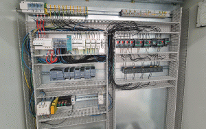 Installation de la nouvelle armoire électrique